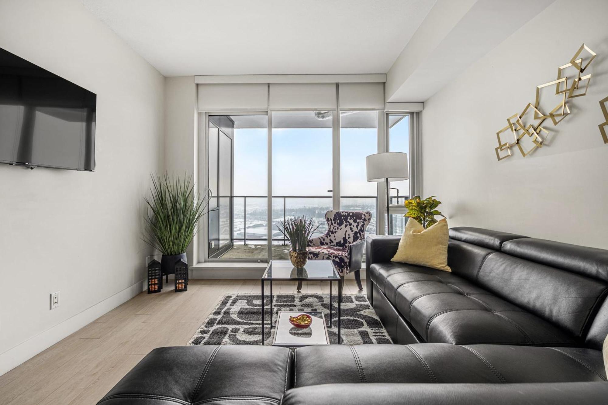 Stunning 34Th Floor Views, Prime Downtown Location - Near Stampede, Casino, Bars! Free Banff Pass, Parking, Wine! Villa YYC Kültér fotó